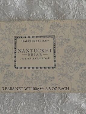 3 Bars Crabtree & Evelyn Nantucket Briar in Box New